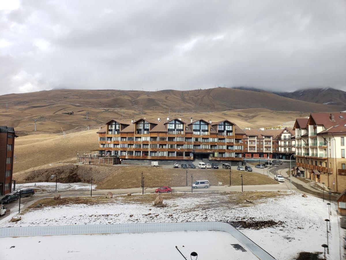 Redco Four Seasons In New Gudauri 302 Daire Dış mekan fotoğraf